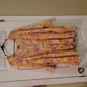 Torrid Size 6 Button Down Blouse